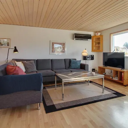 Holiday home Tedora - 300m From The Sea In Western Jutland By Interhome Fano