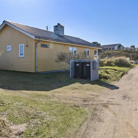 Holiday home Tedora - 300m From The Sea In Western Jutland By Interhome *